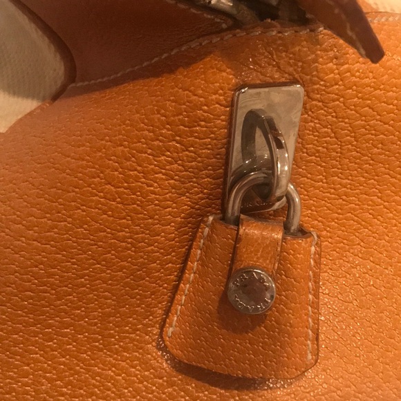 Prada bag - Picture 6 of 7